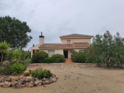 Casa con terreno en Camino de los Valencianos, Lorca-Murcia, 245 mt2, 5 habitaciones