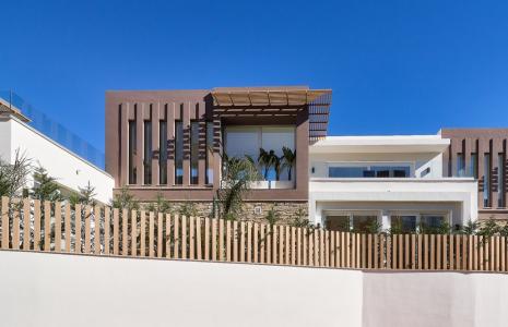 Villa de 3 dormitorios y 3 baños situada en Calahonda, Mijas Costa. Obra Nueva, 201 mt2, 3 habitaciones