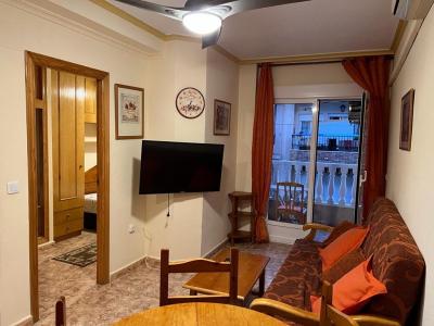 Ref. 7125 Apartamento con un dormitorio para alquiler de larga en Torrevieja, 48 mt2, 1 habitaciones