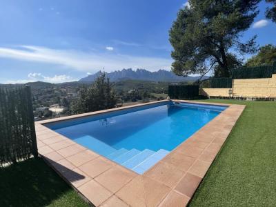 Chalet con piscina en Castellgalí, 110 mt2, 3 habitaciones