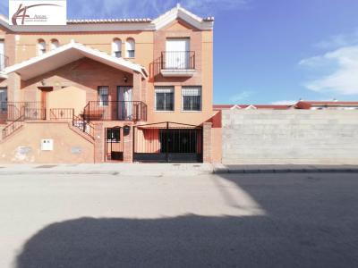Date prisaaaa!! Vivienda en esquina en la Vega de Granada, Ambroz,, 199 mt2, 3 habitaciones