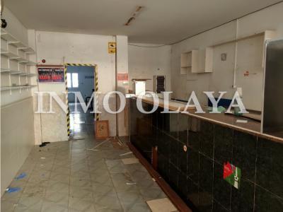 Venta de local en Santa Coloma de Gramenet., 100 mt2