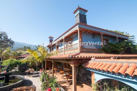 Casa-Chalet en Venta en Breña Alta Santa Cruz de Tenerife , 630 mt2, 4 habitaciones